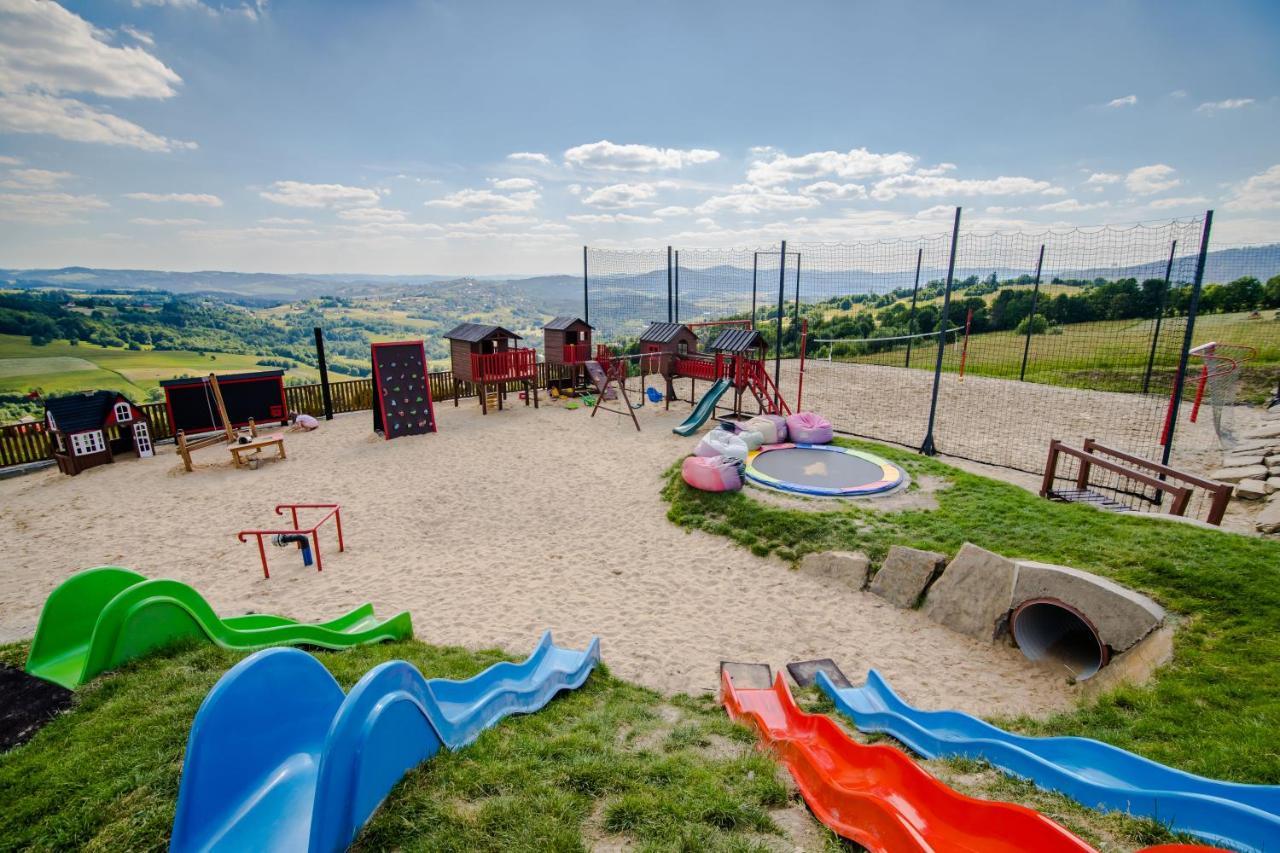 Zloty Gron Resort & Spa イステブナ エクステリア 写真