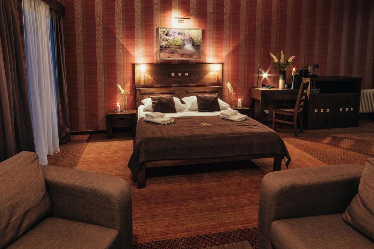 Zloty Gron Resort & Spa イステブナ エクステリア 写真