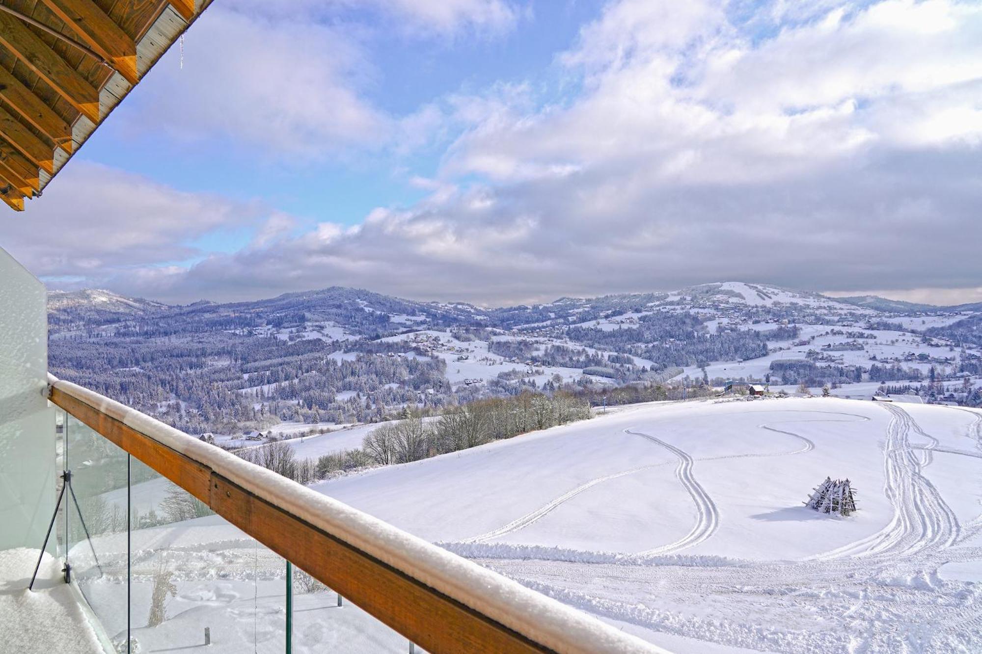 Zloty Gron Resort & Spa イステブナ エクステリア 写真
