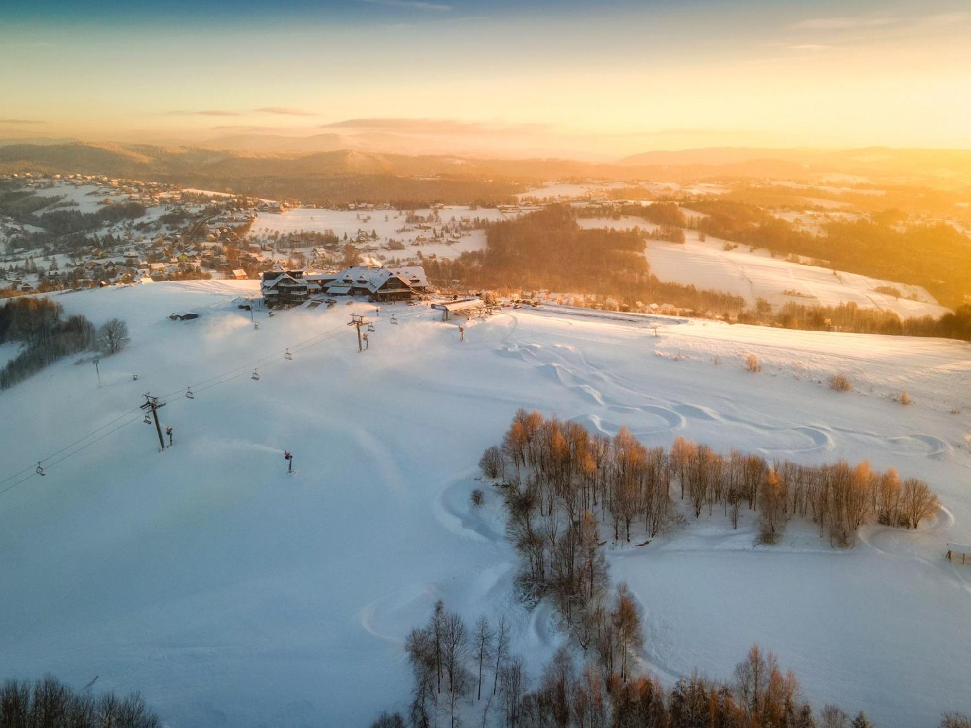 Zloty Gron Resort & Spa イステブナ エクステリア 写真