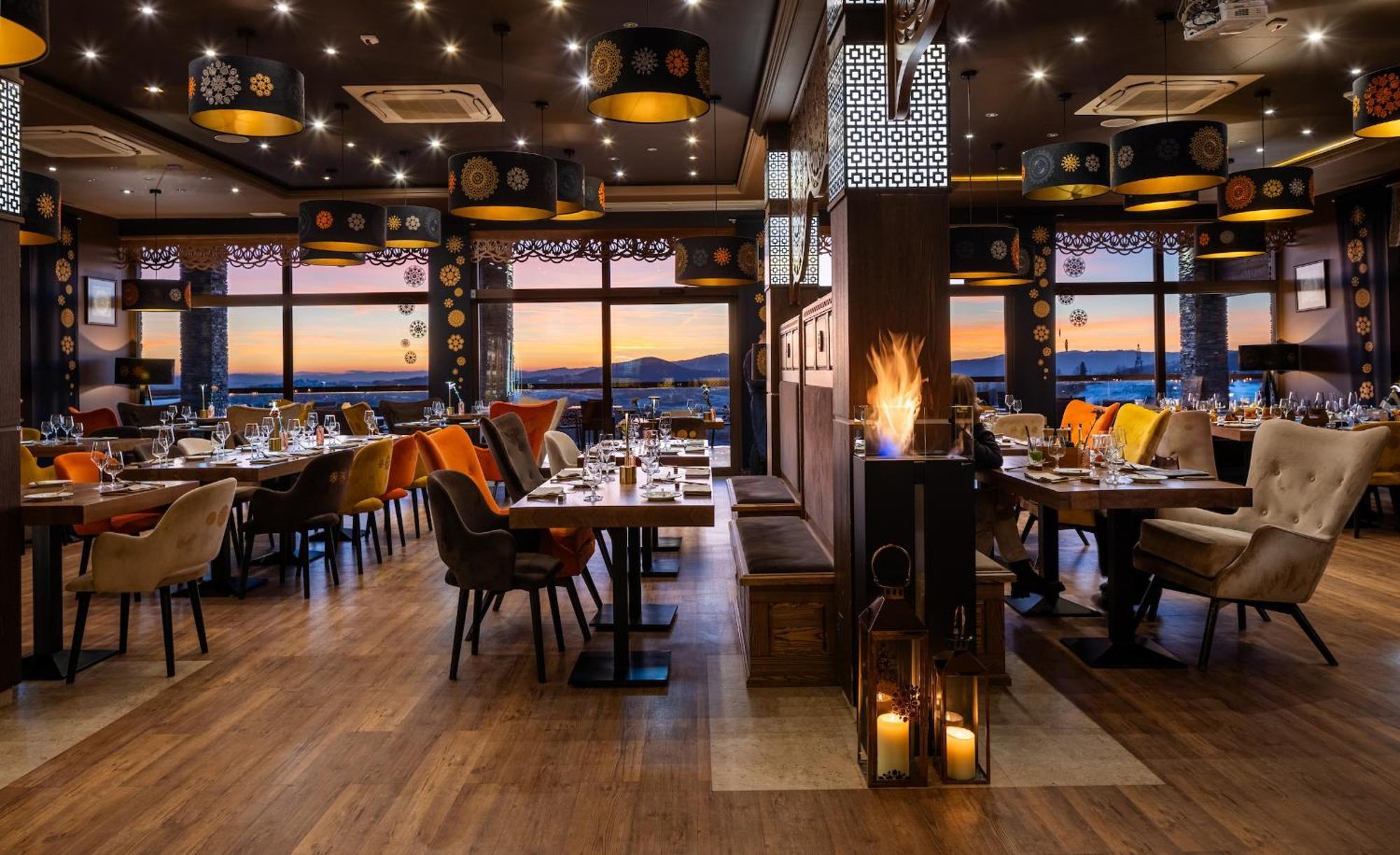 Zloty Gron Resort & Spa イステブナ エクステリア 写真